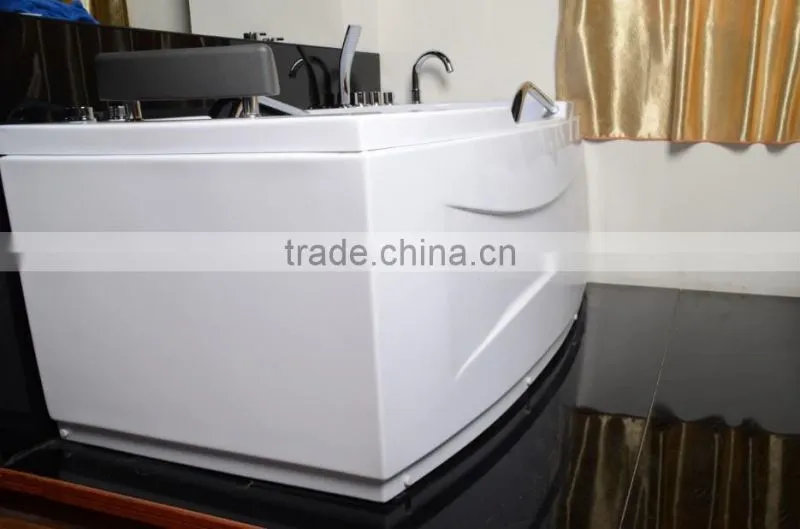 Fancy whirlpool bathtub(C08005)