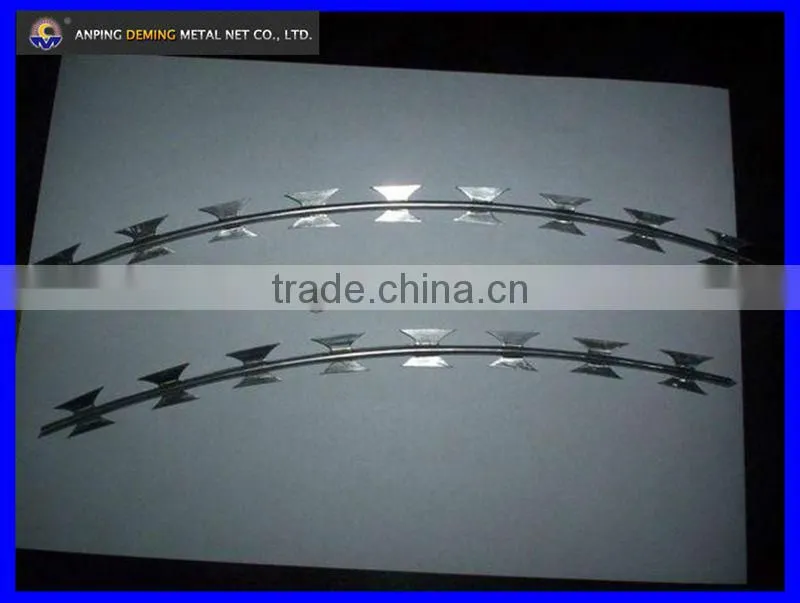 2015 hot sales!!! high quality powder coated razor barbed wire for sale
