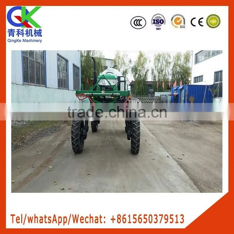 Self-propelled paddy field Spraying machine