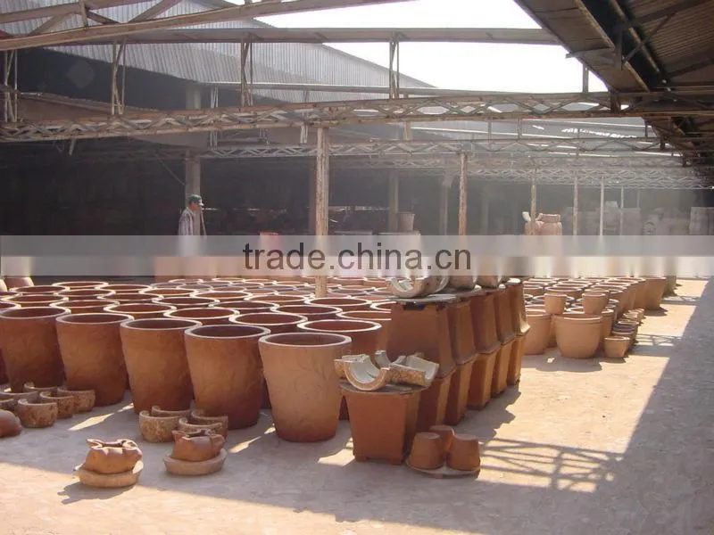 Vietnam glazed pottery outdoor pot