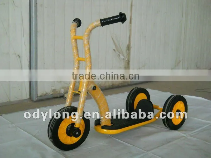 2013 NEW design scooter
