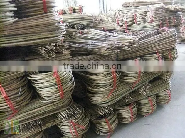Make bamboo garden trellis for supporting the climbing plants