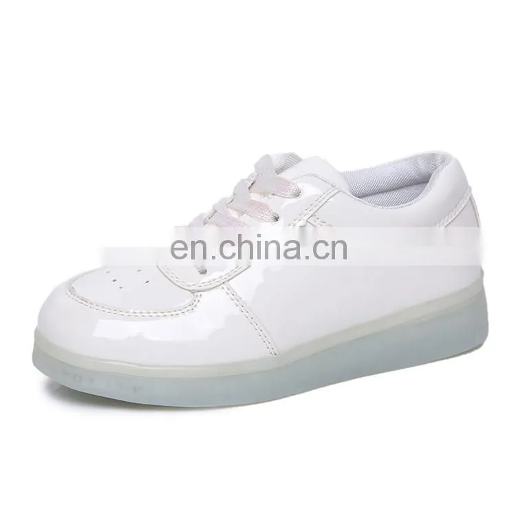 latest high quality OEM color and label USB kid boys and girls LED sneakers shoes
