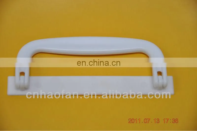 plastic handle for bag in box