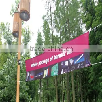 Mounted and columnar aluminum bracket for banners