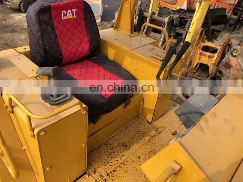 great condition used CAT D3 bulldozer, used CAT D3C LGP bulldozer, cheap mini bulldozer in yard