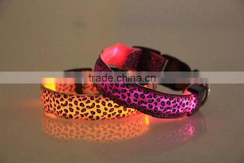 Leopard-print flat fibre LED collar light pet dog collar supports customized size