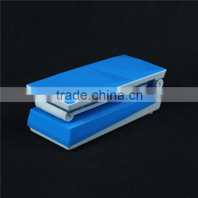 Alibaba Top 1 Supplier,LED Table Desk Lamp Plastic Rechargable Powerful Traditional