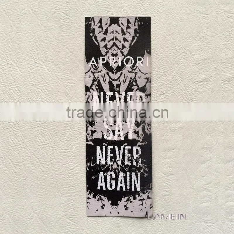 Environmental silk screen printed cloth main label for padded clothing