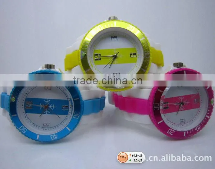2013 fashion two tone silicon watch