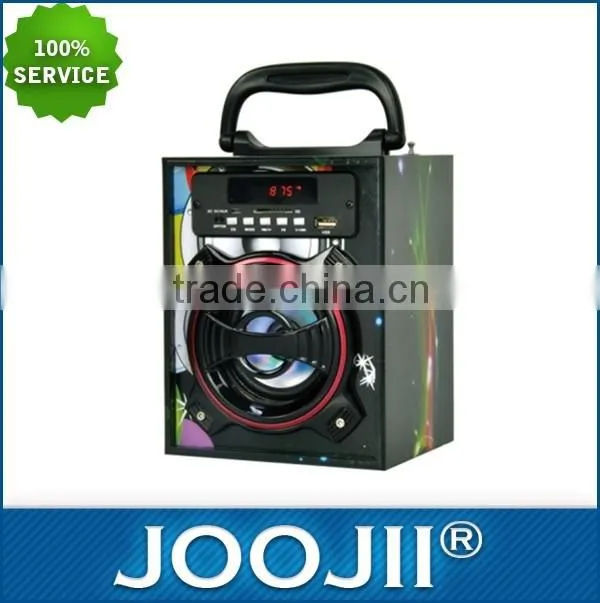 New fm radio speaker with usb port