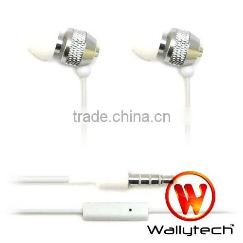 2013 new style Stereo sound Metallic in-Ear Earphone With Microphone & Button