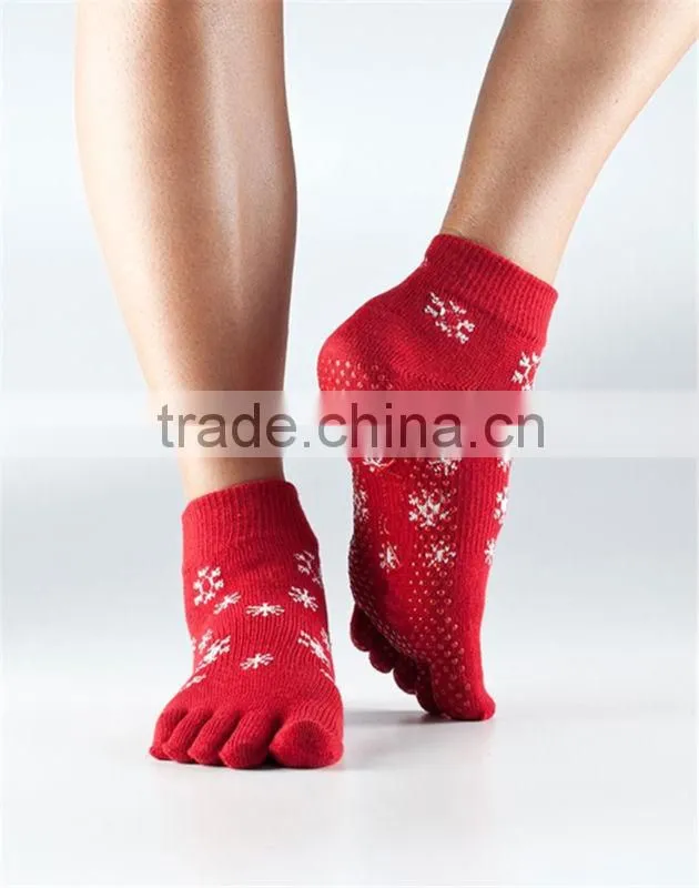cotton ankle toe anti slip yoga socks for men