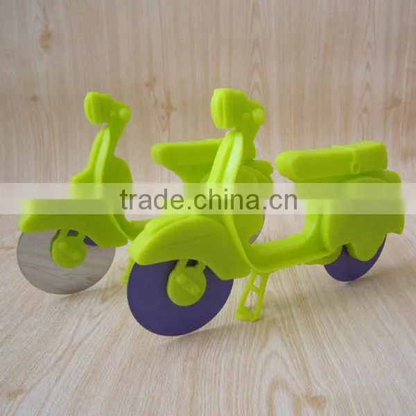 2015 Top sales pizza cutter for promotion sales