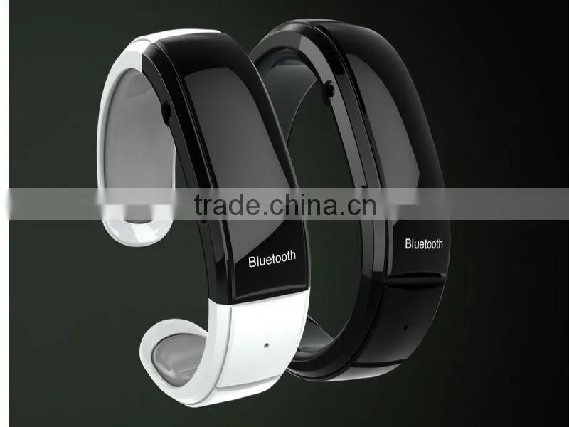 Bluetooth Vibrating Bracelet with caller ID