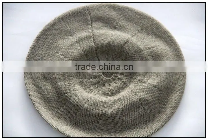 100% cashmere female hat