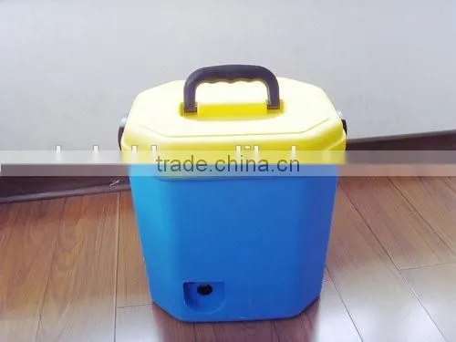 China manufacturer excellent material 16L car washer,solo sprayer,water sprayer