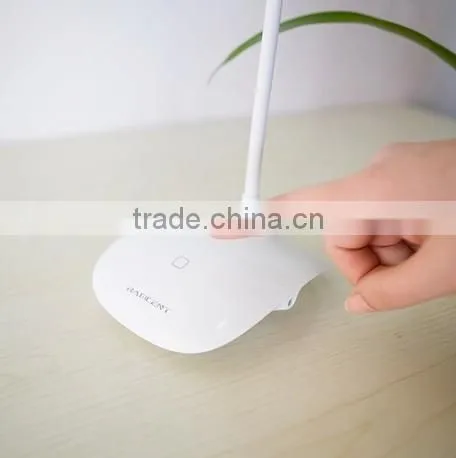 J536 Simple modern table lamp touch dimmable light study lamp, long lifetime study lamp
