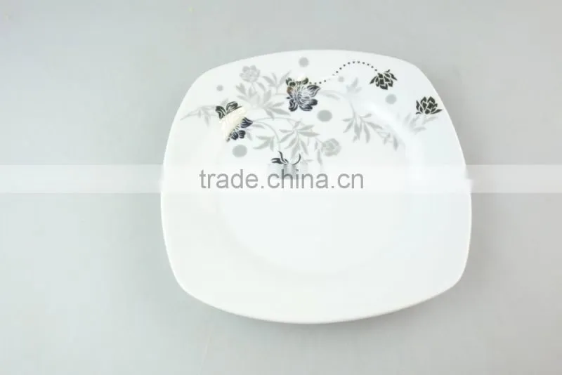 hotsale decorated white porcelain plate for restaurant in stock with cheap price