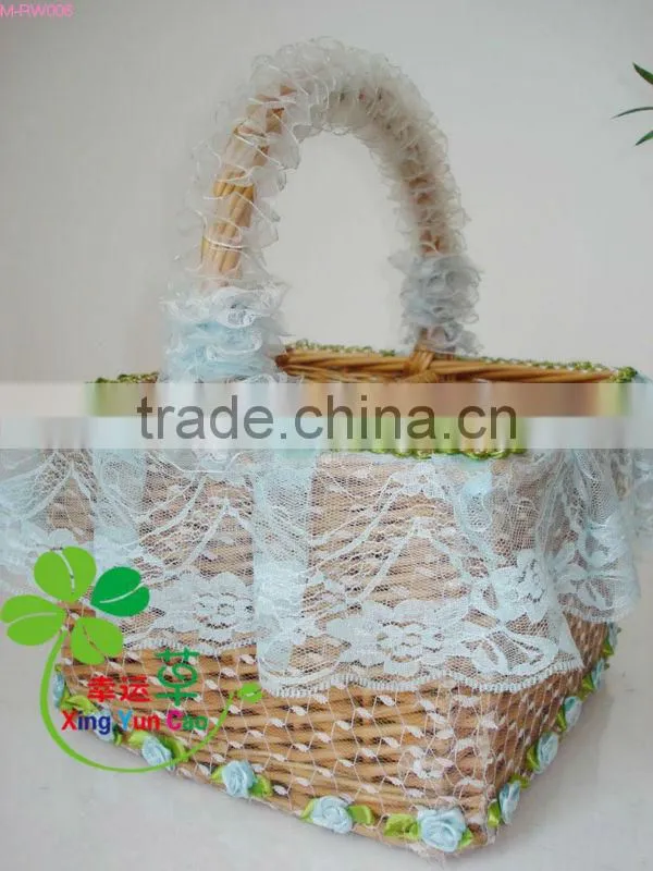 Natural Wicker bottle basket with laced rim and handle (factory supplier)