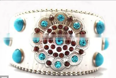 women's luxury leather bracelets 2016 sparkling heart soft leather bracelets high end leather bracelets