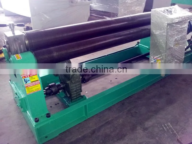 W11 4x1500 aluminium sheet pyramid roller machine