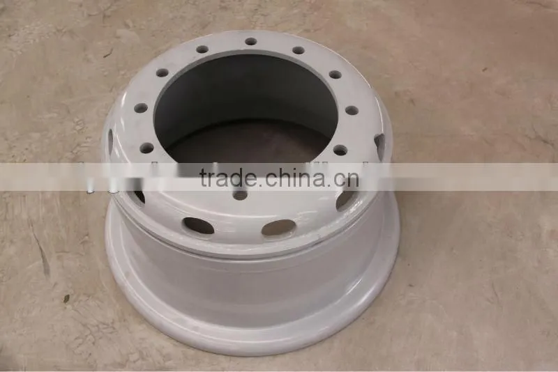 Truck wheel, truck wheels