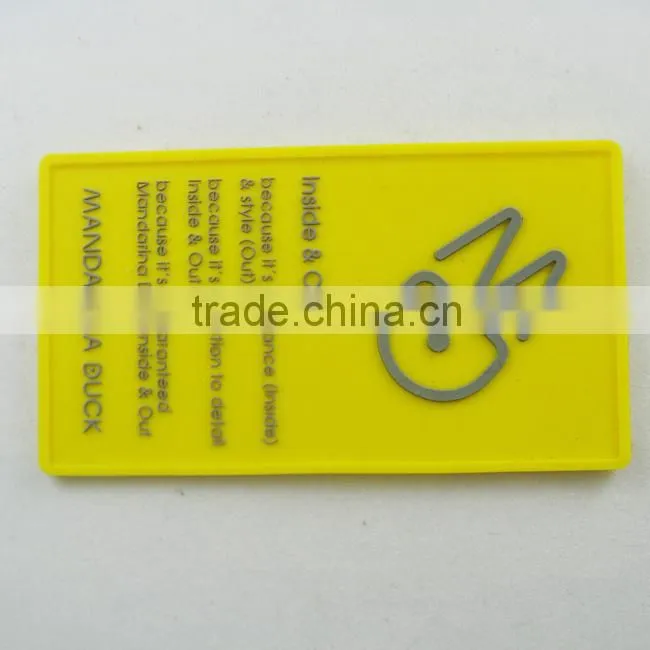 custom t shirt labels