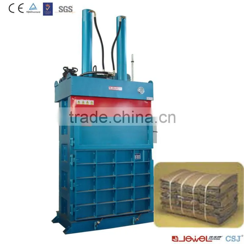 High quality factory direct sale vertical baler PET beverage bottles compress