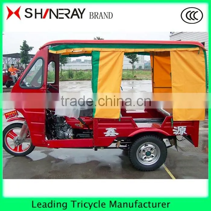 Motorized driving type and use for passenger three wheel scooter