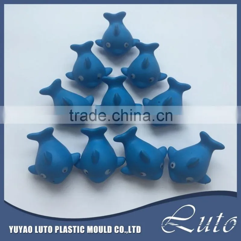 customized high quality plastic floating toys