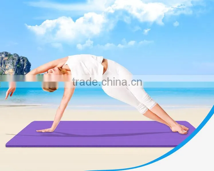 Eco-friendly TPE NBR PVC exercise light weight yoga mat with carrying strap