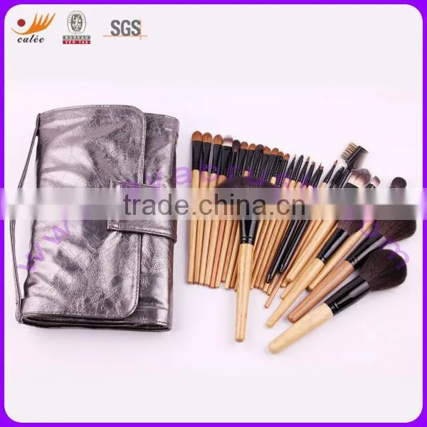 Natural Hair Brush Set with 28pcs Makeup Brushes