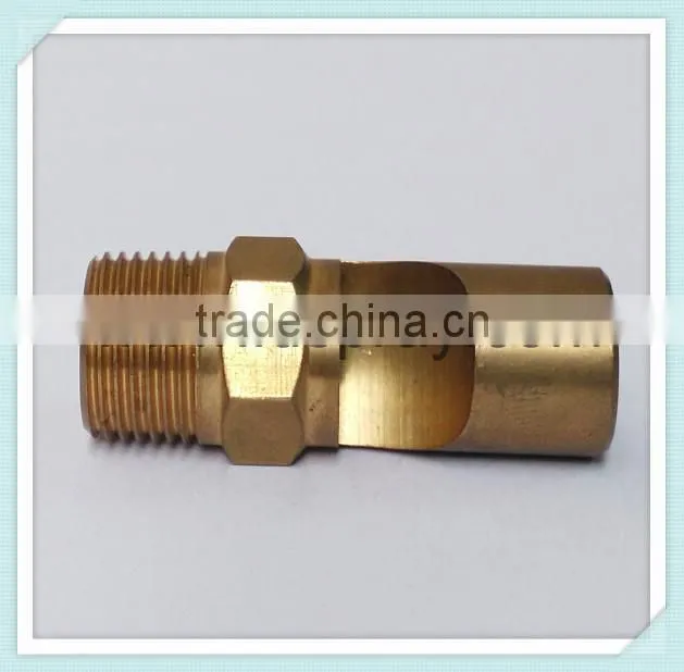 High impact cleaning spray nozzle