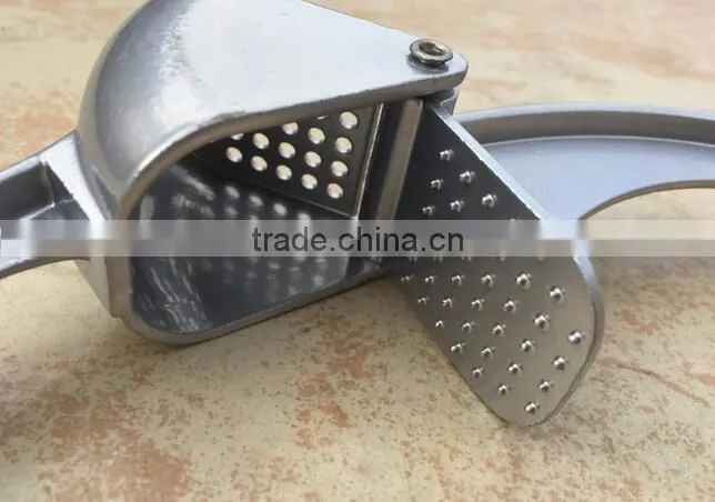 cy291 Stainless Steel Kitchen Squeeze Tool Alloy Crusher Garlic Presses Fruit & Vegetable Cooking Tools Kitchen Accessories