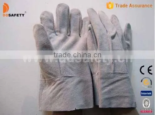 Gray Short Welding Glove With 3 Ribs Sew Back