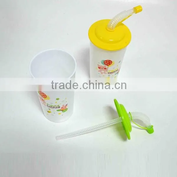 hot sale kids plastic cup with straw