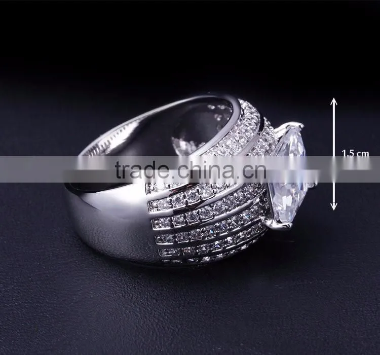 China Factory Price Pave Setting CZ Luxury Marriage Gift 18K Gold Ring Jewelry Plated