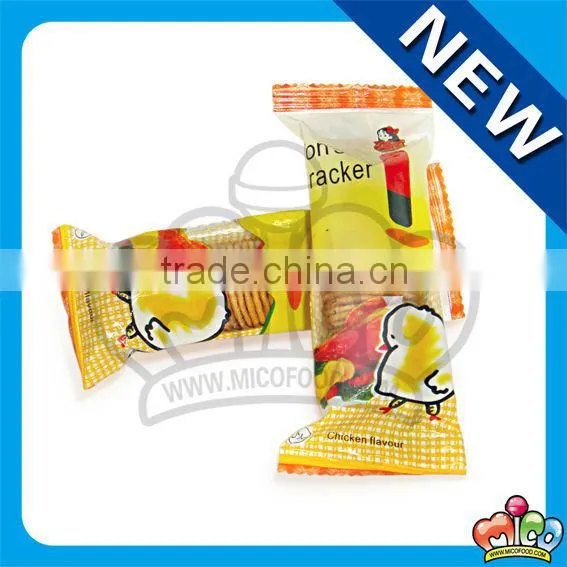 crispy snack biscuits (chicken flavor)