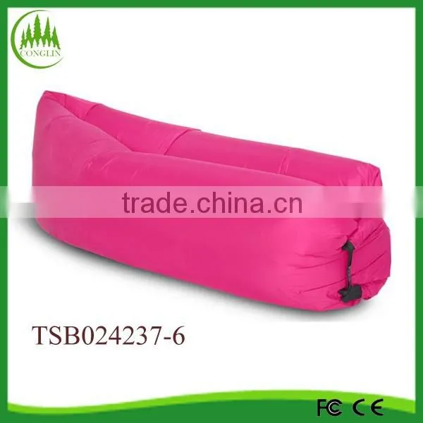 2016 hot sale nylon waterproof inflatable lay's bag banana sleeping lay bag