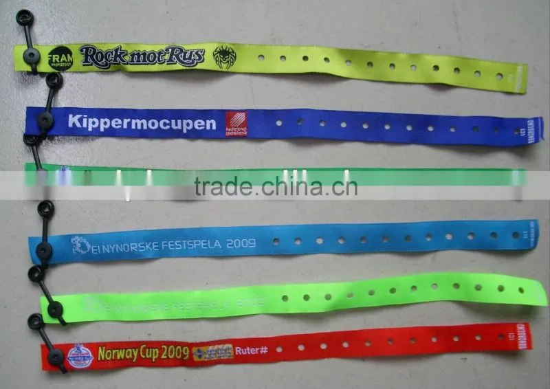 Colorful Cheap Rubber Promotional Silicon Wristband