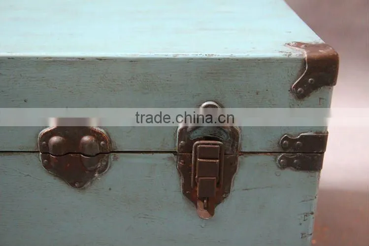 Chinese antique wooden blue storage case