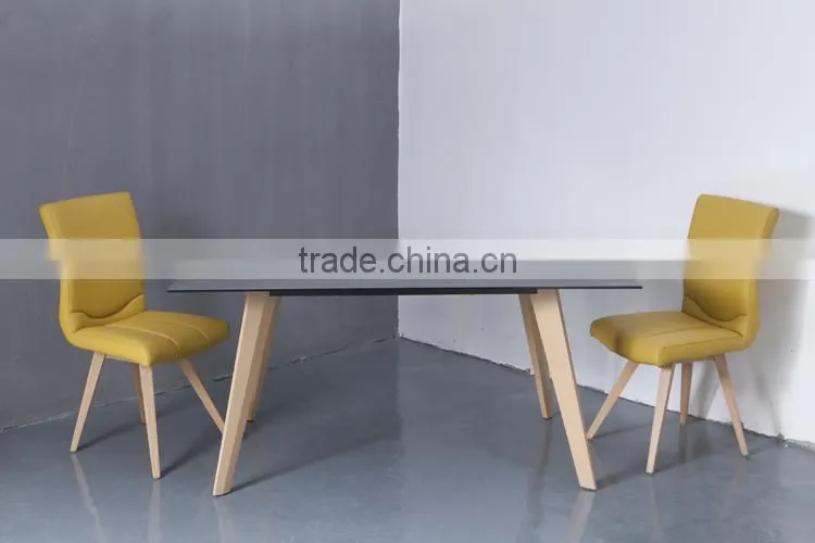 Top quality Wooden Dining Table With Tempered Glass Top Designs