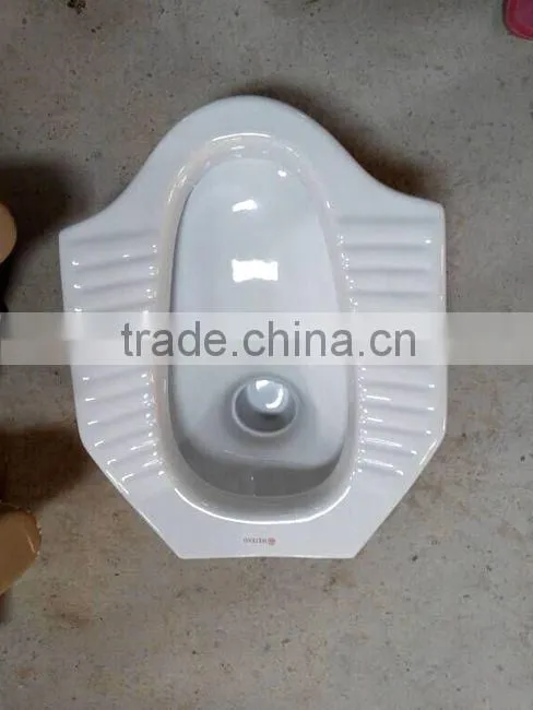 Building material chinese ceramic toilet squatting stool