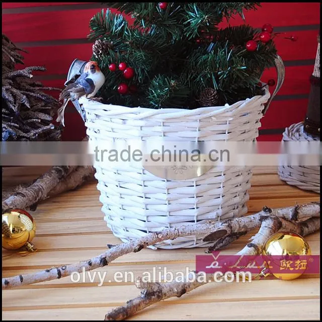 willow basket with metal handles