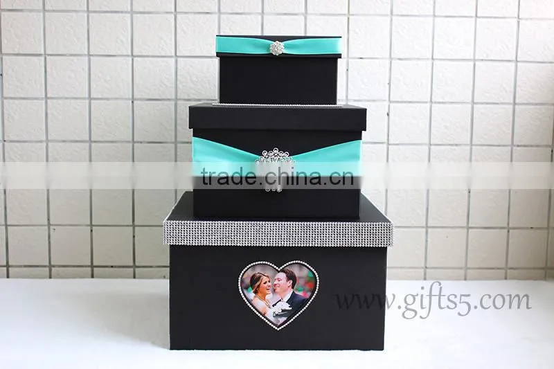 Handmade wedding cardbox with photo frame