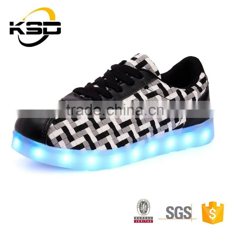 2016 Keep Legs Winter To Fashionable Winter Keep Warm For Women Led Shoes