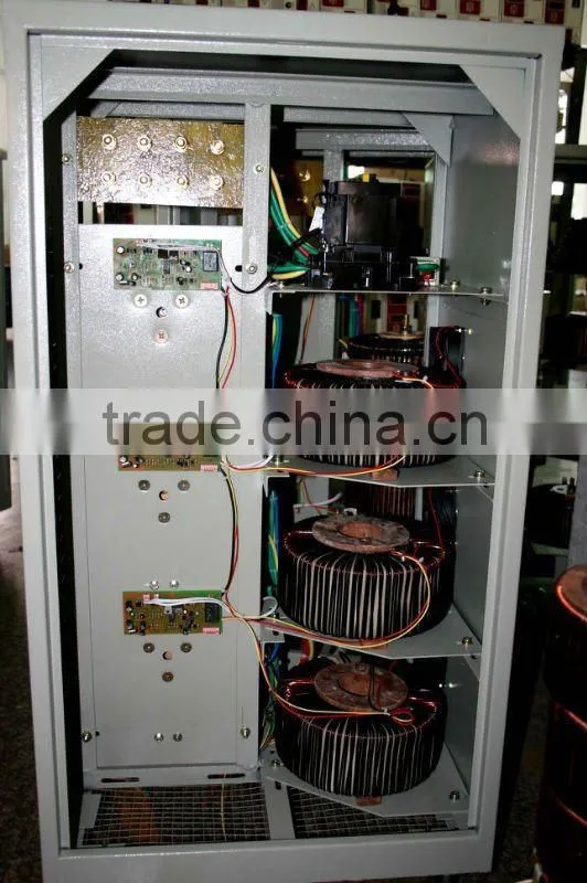 SVC Industrial Full automatic voltage regulator