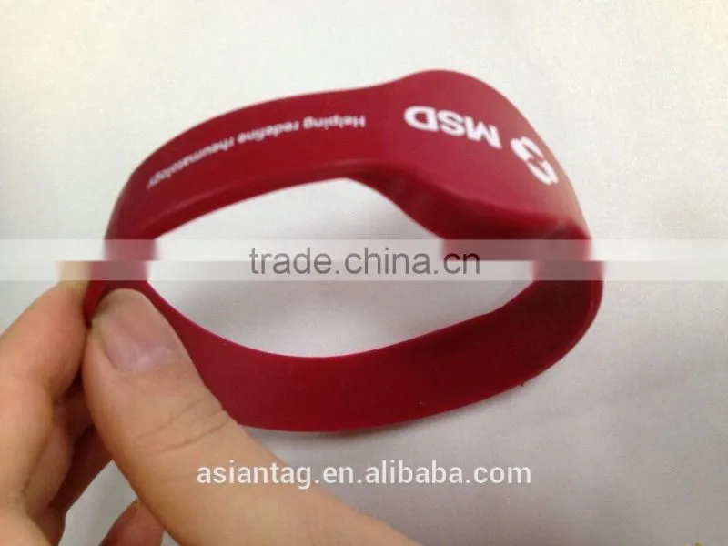 HF 125khz/13.56MHZ Silicone rfid wristband price
