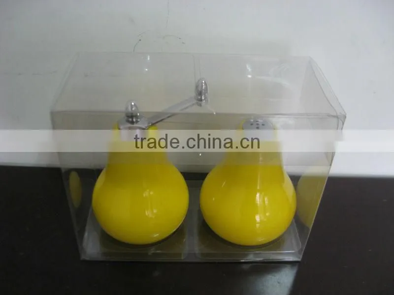 new style pear-shaped wooden gravity salt & pepper mill set